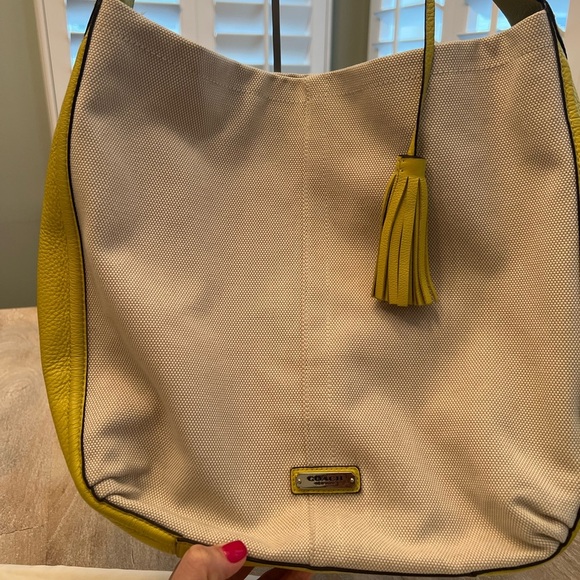 Coach Avery Hobo F28911 Natural & Chartreuse Canvas Leather Shoulder Bag - Picture 4 of 15